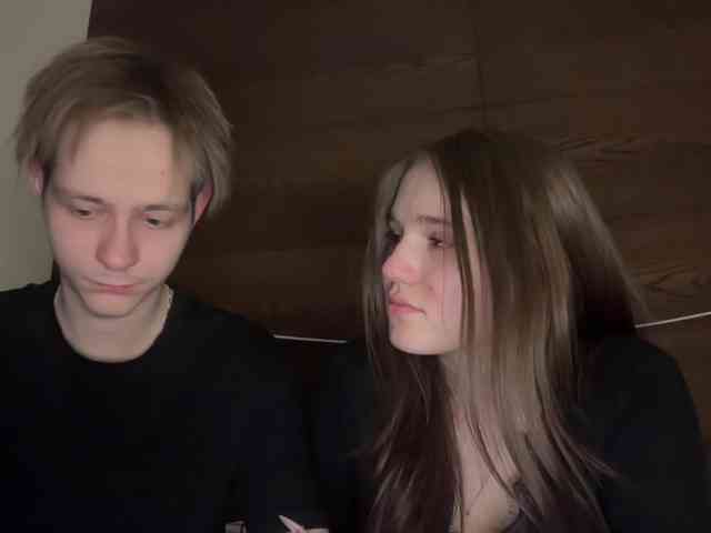 titsDestroy2007 webcam