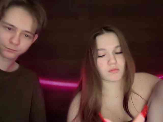 titsDestroy2007 webcam