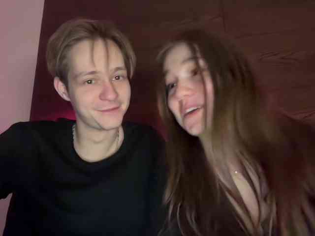 titsDestroy2007 webcam