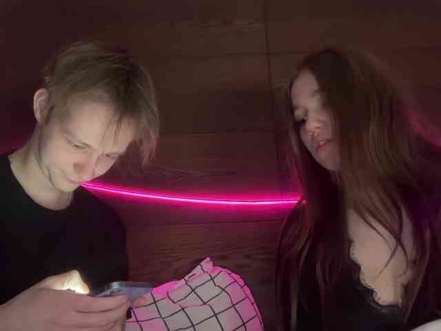 titsDestroy2007 webcam