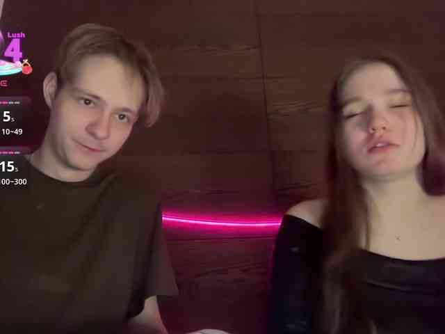 titsDestroy2007 webcam