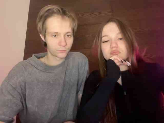 titsDestroy2007 webcam