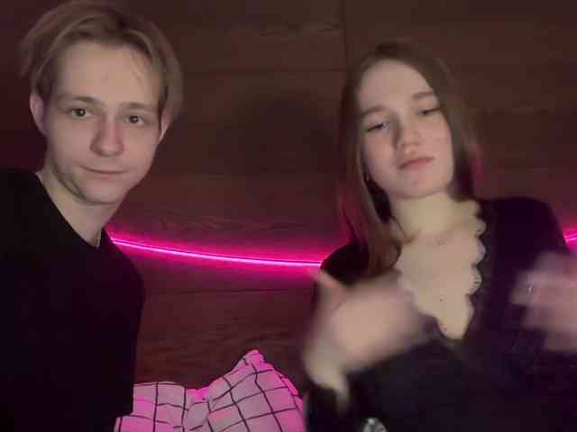 titsDestroy2007 webcam