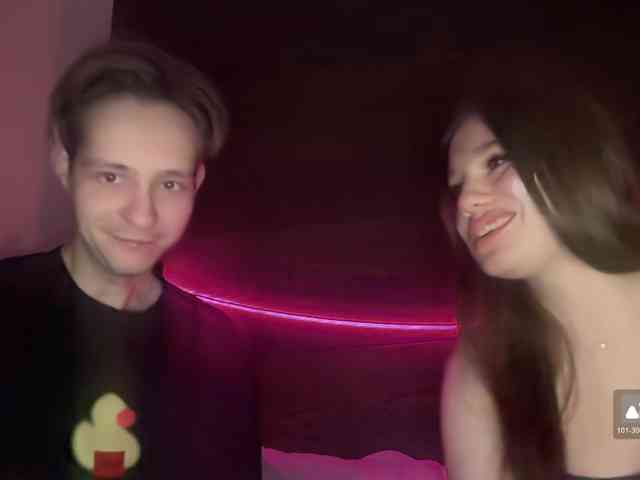 titsDestroy2007 webcam