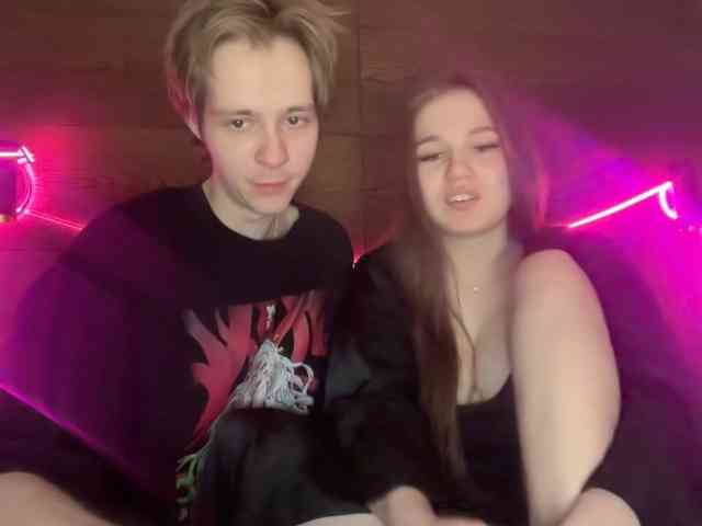 titsDestroy2007 webcam