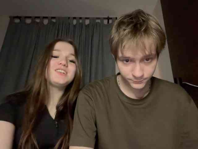 titsDestroy2007 webcam