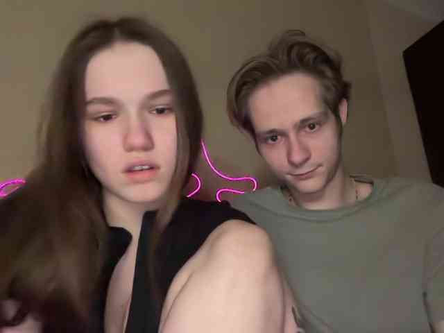 titsDestroy2007 webcam