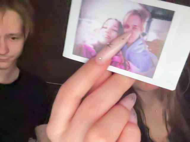 titsDestroy2007 webcam