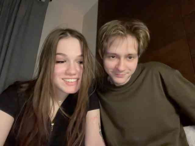 titsDestroy2007 webcam