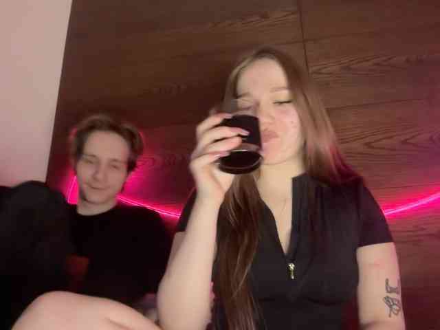 titsDestroy2007 webcam