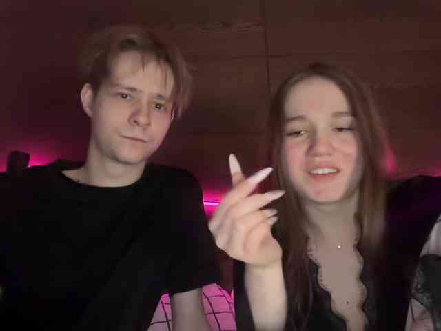 titsDestroy2007 webcam