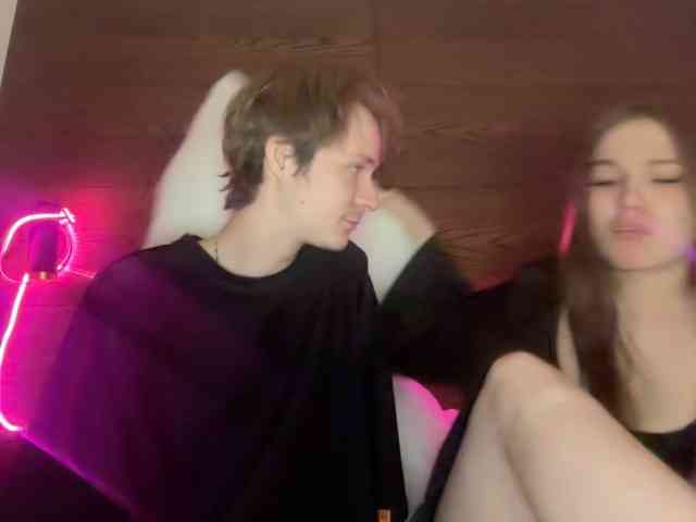 titsDestroy2007 webcam