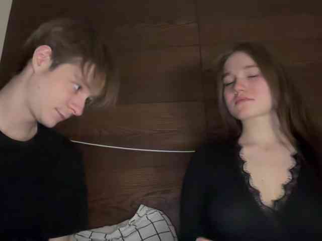 titsDestroy2007 webcam