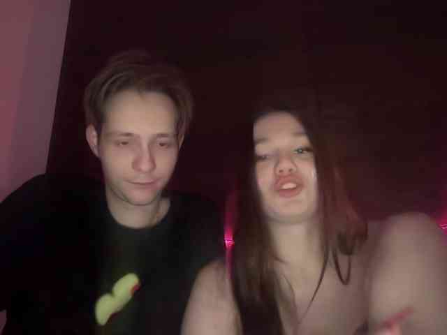 titsDestroy2007 webcam