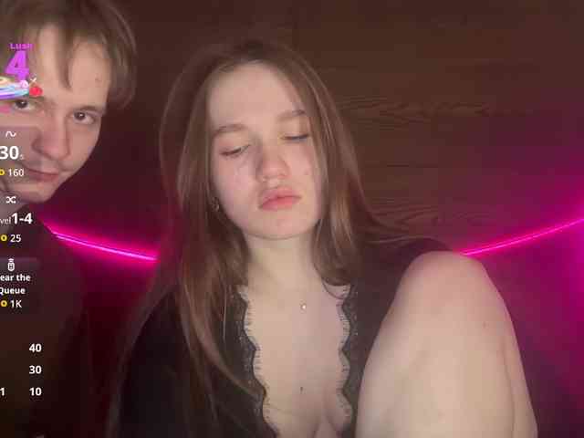 titsDestroy2007 webcam