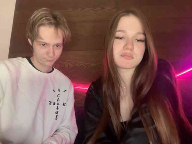 titsDestroy2007 webcam