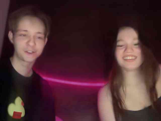 titsDestroy2007 webcam