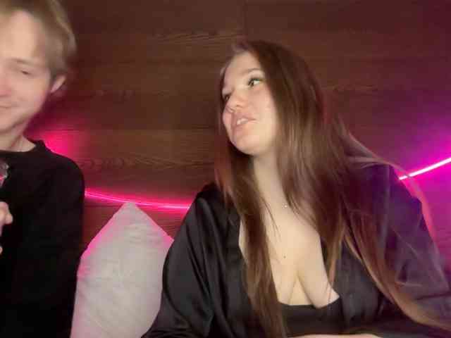 titsDestroy2007 webcam