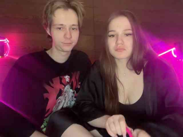 titsDestroy2007 webcam