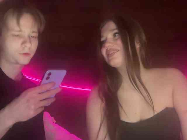 titsDestroy2007 webcam