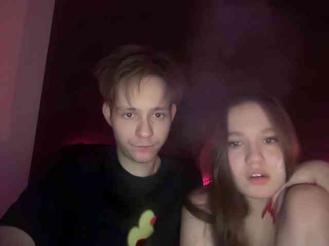 titsDestroy2007 webcam