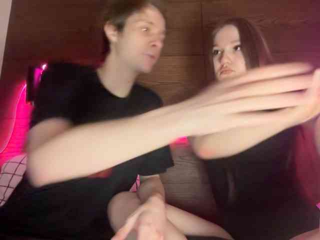 titsDestroy2007 webcam