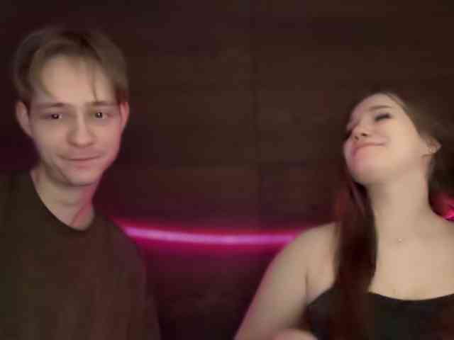 titsDestroy2007 webcam