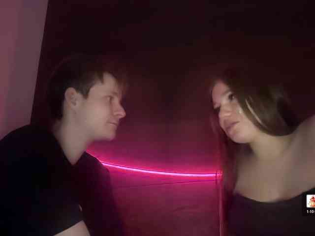 titsDestroy2007 webcam