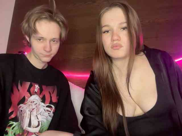 titsDestroy2007 webcam