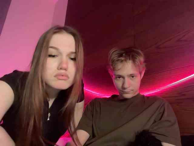 titsDestroy2007 webcam