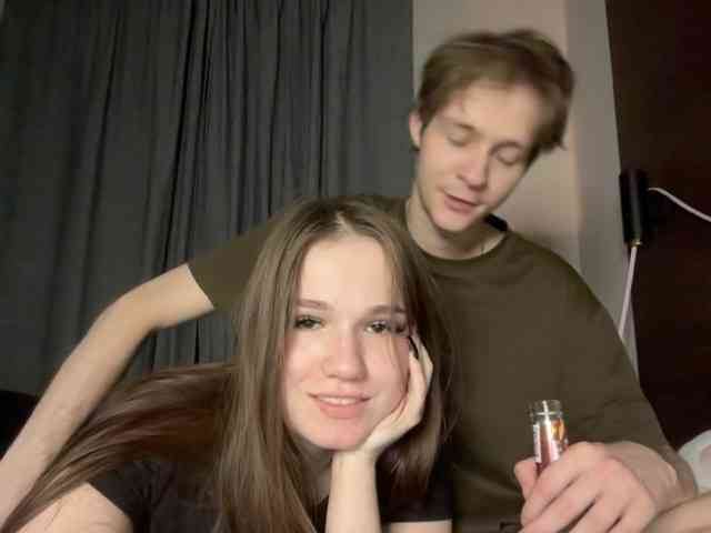 titsDestroy2007 webcam