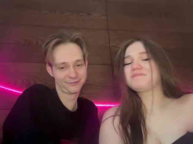 titsDestroy2007 webcam