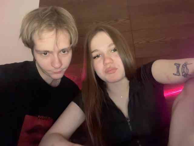 titsDestroy2007 webcam