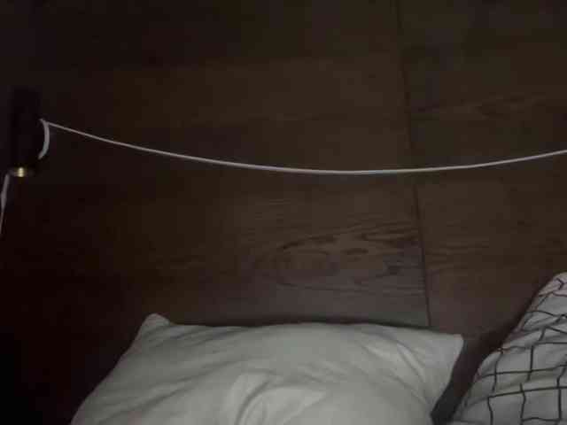 titsDestroy2007 webcam