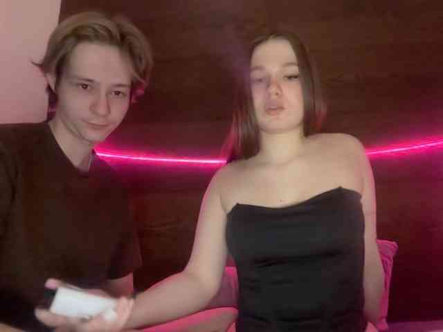 titsDestroy2007 webcam