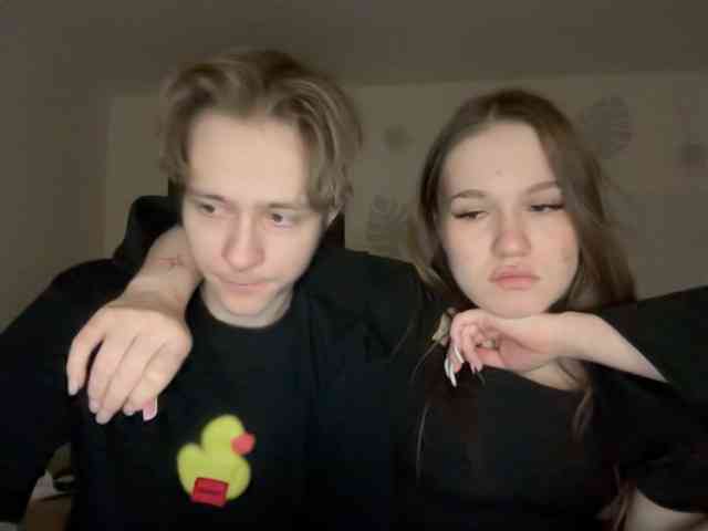 titsDestroy2007 webcam