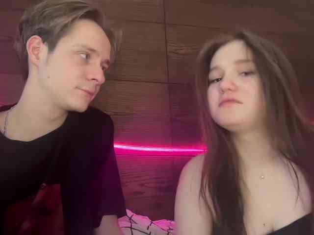 titsDestroy2007 webcam