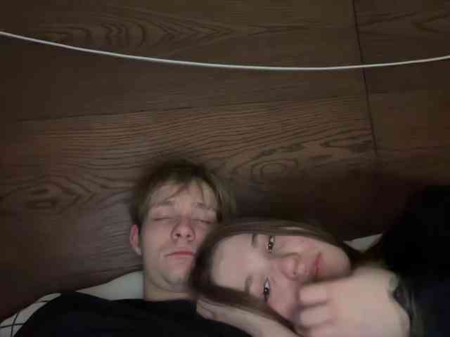 titsDestroy2007 webcam