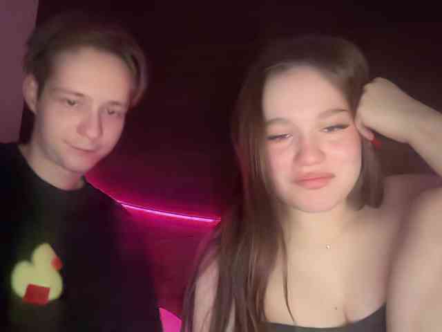 titsDestroy2007 webcam