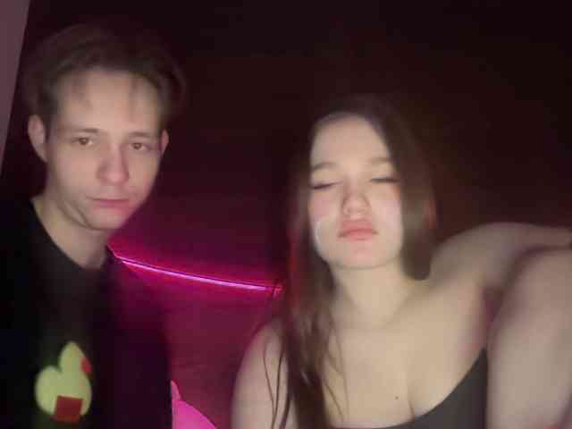 titsDestroy2007 webcam