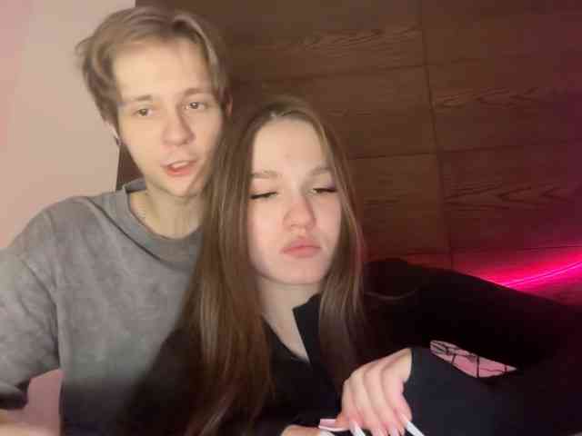 titsDestroy2007 webcam