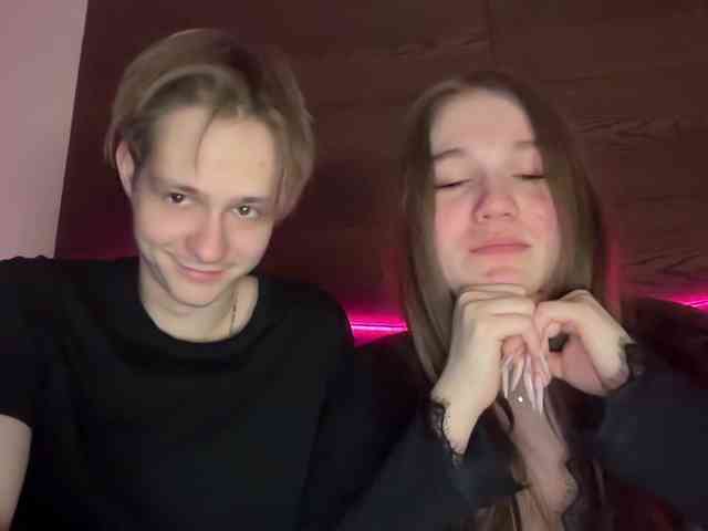 titsDestroy2007 webcam