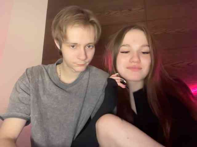 titsDestroy2007 webcam