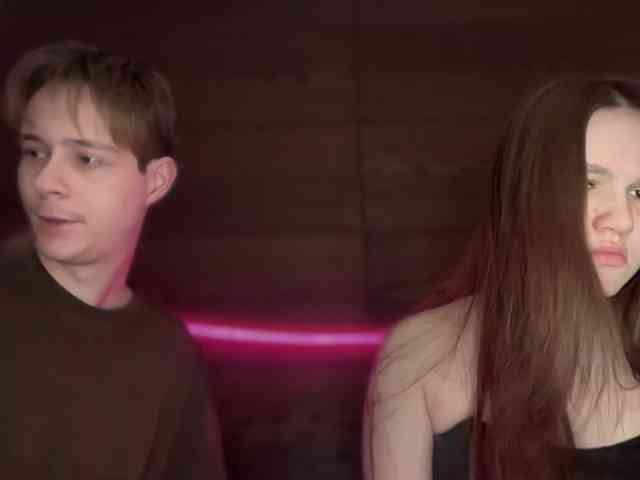 titsDestroy2007 webcam