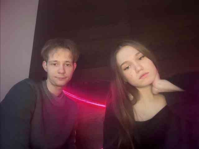 titsDestroy2007 webcam