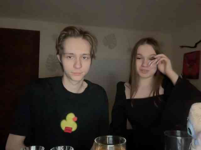 titsDestroy2007 webcam