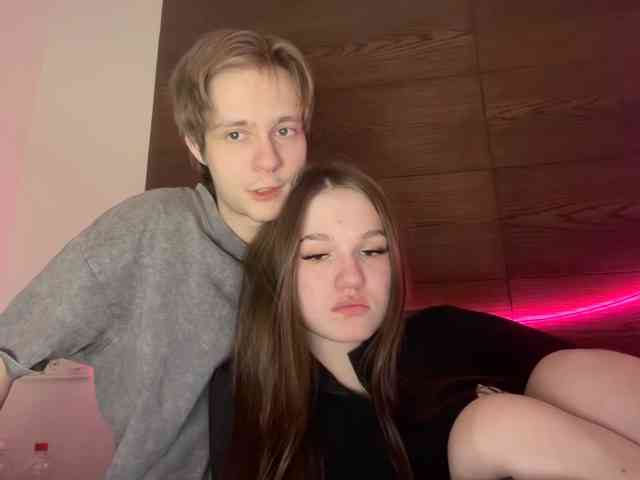 titsDestroy2007 webcam