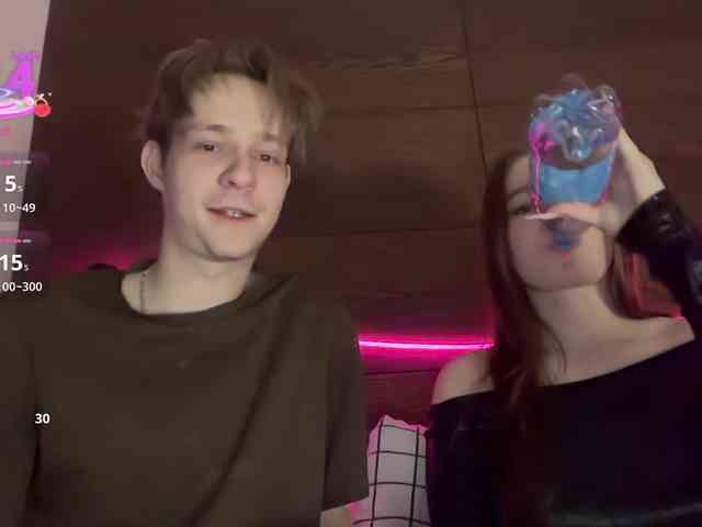 titsDestroy2007 webcam