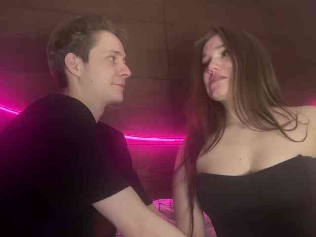 titsDestroy2007 webcam