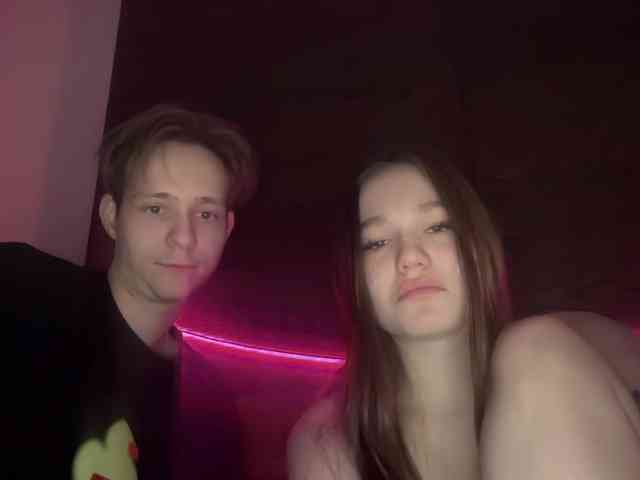 titsDestroy2007 webcam